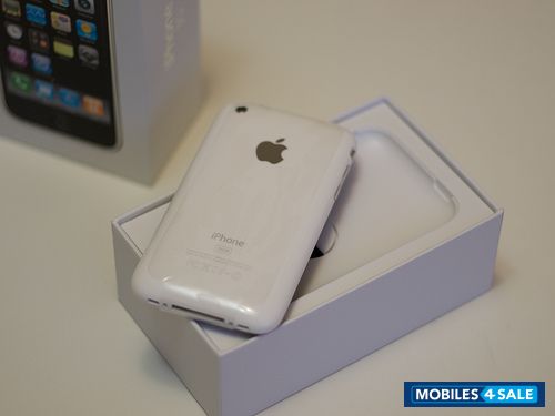 White Apple iPhone 3G