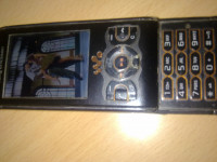 Black Sony Ericsson W595