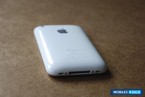 White Apple iPhone 3G