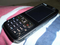 Black Nokia N73