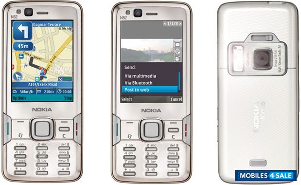 Silver Nokia N82