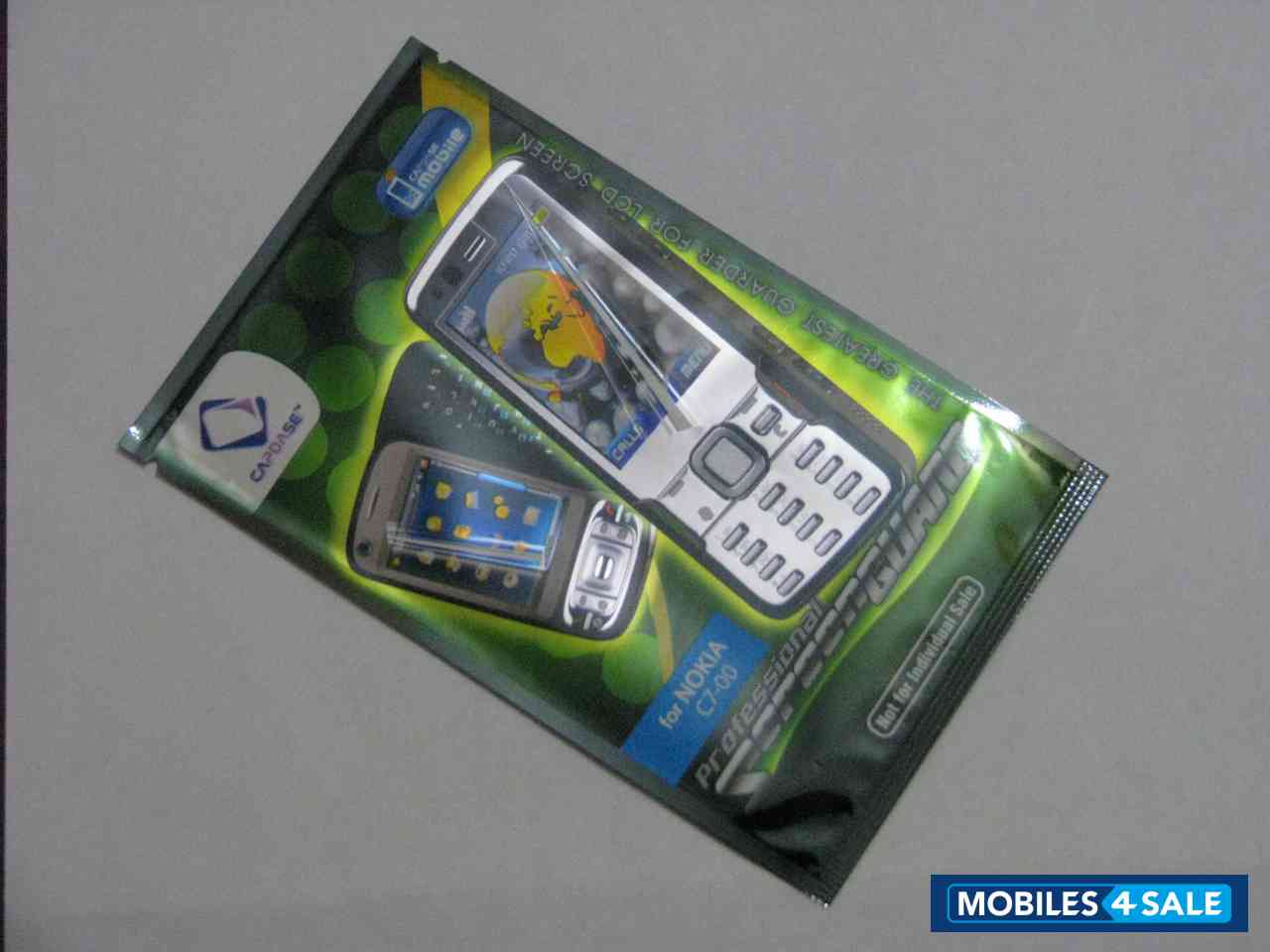 Black Nokia C-series c7