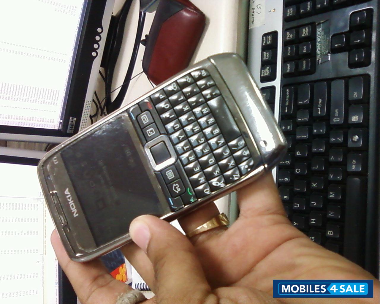 Metallic Grey Nokia E71