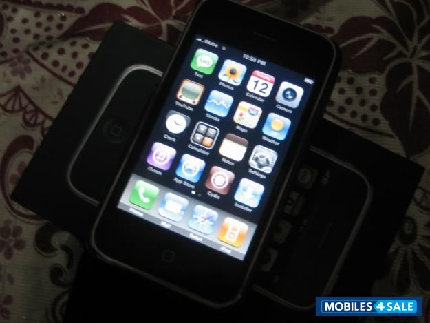 Black Apple iPhone 3GS