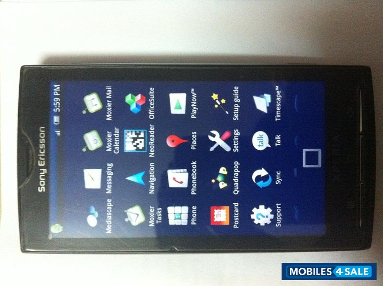 Black Sony Ericsson Xperia X10