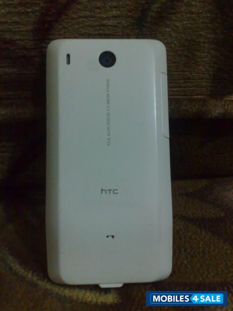 White HTC Hero