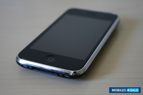 Black Apple iPhone 3GS