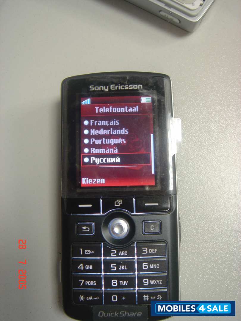 Black Sony Ericsson K750