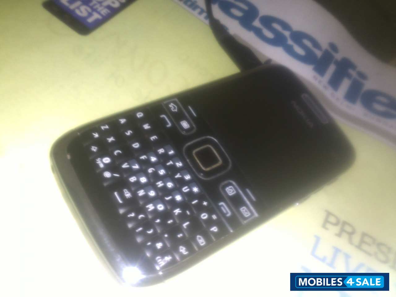 Jet Black Nokia E72