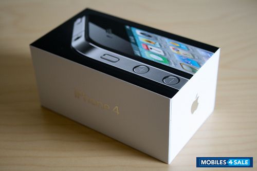 Black Apple iPhone 4