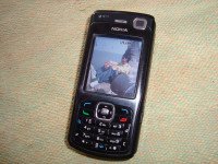 Black Nokia N70 Music Edition