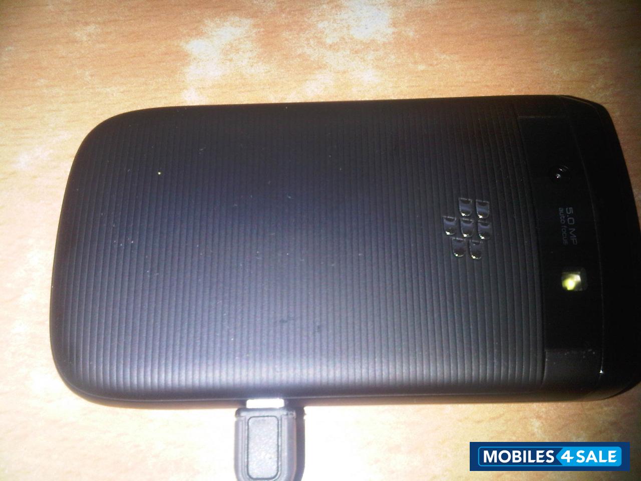 Black BlackBerry  blackberry torch 9800