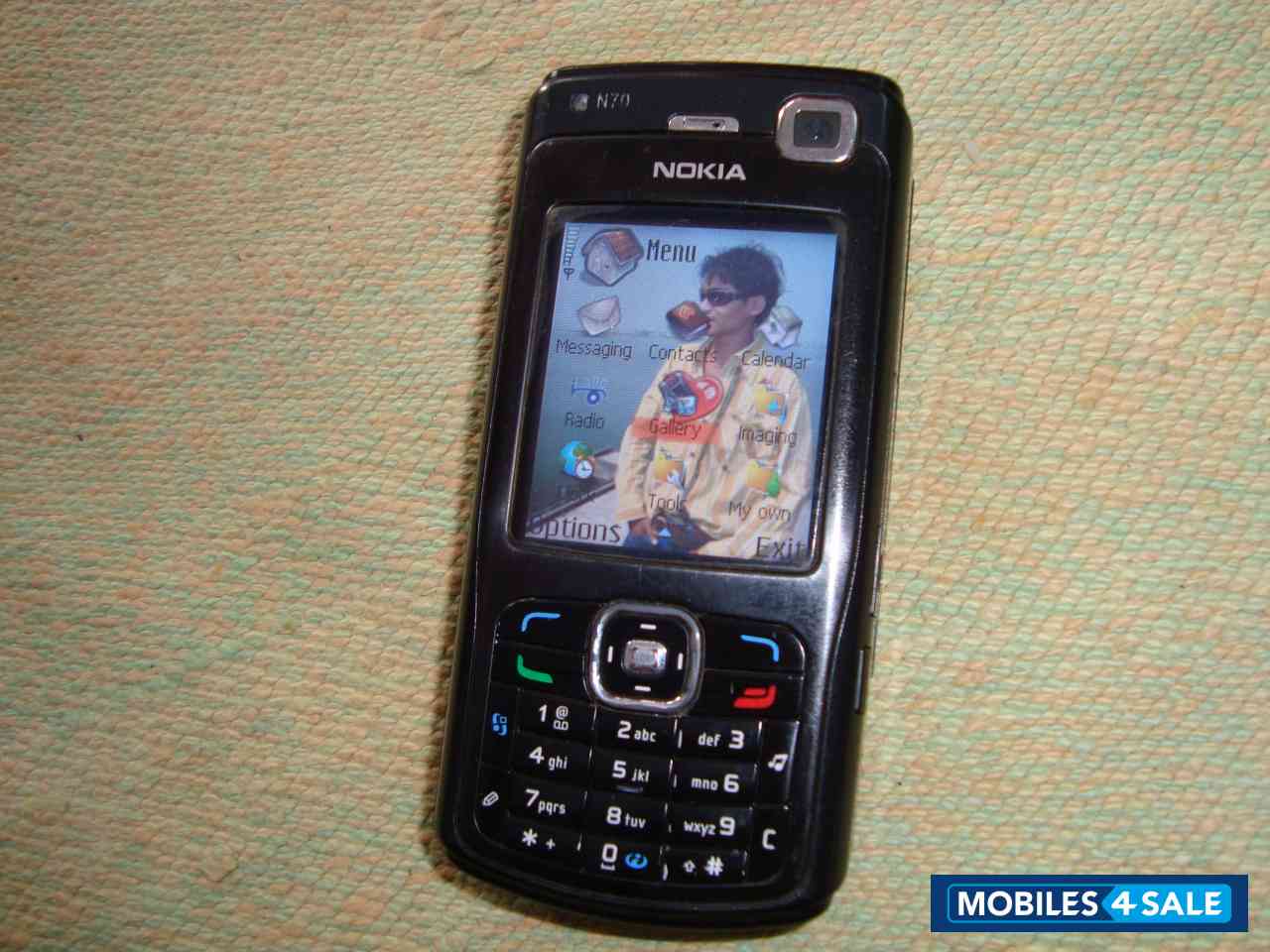 Black Nokia N70 Music Edition