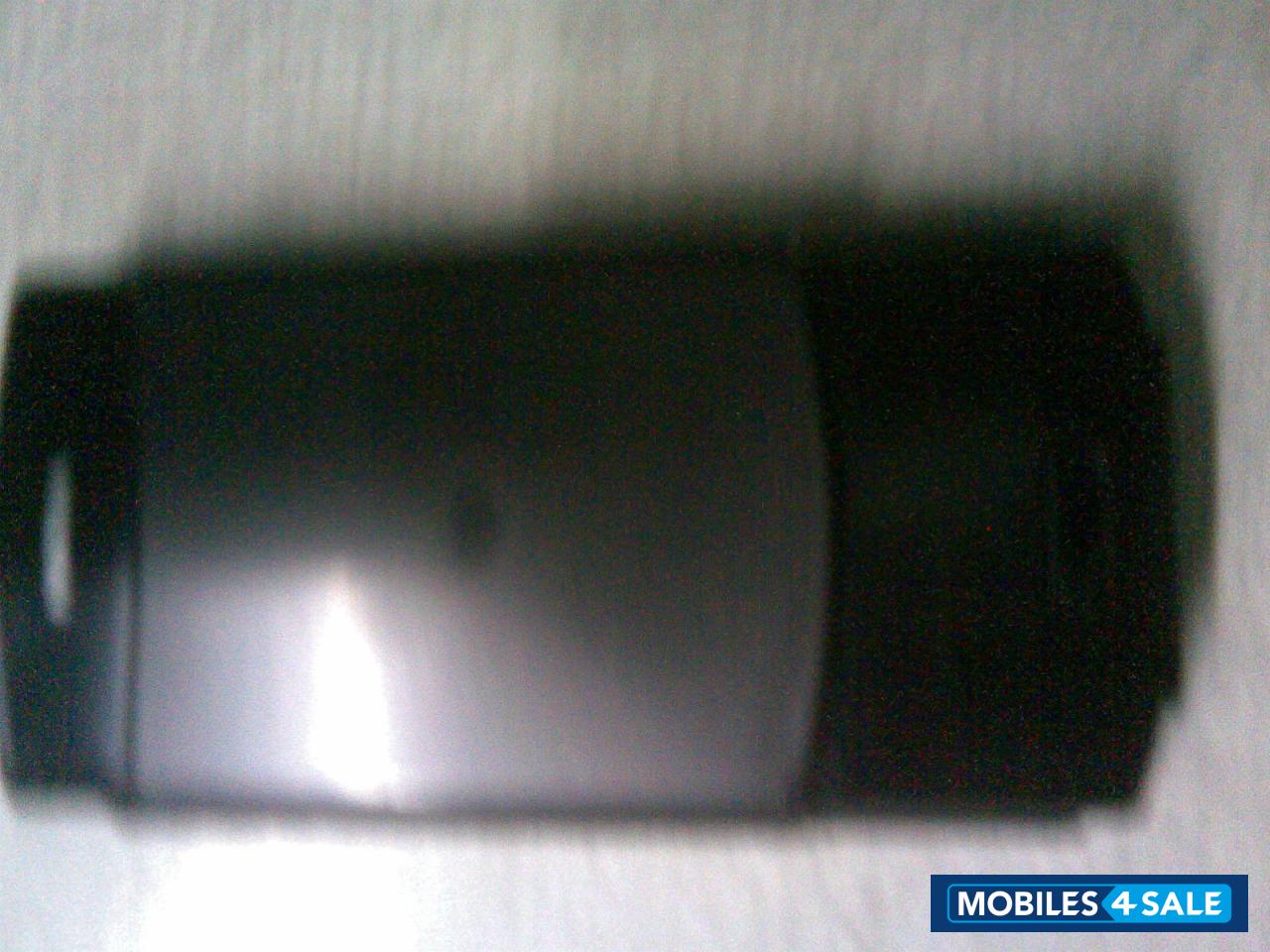 Black Nokia N70 Music Edition