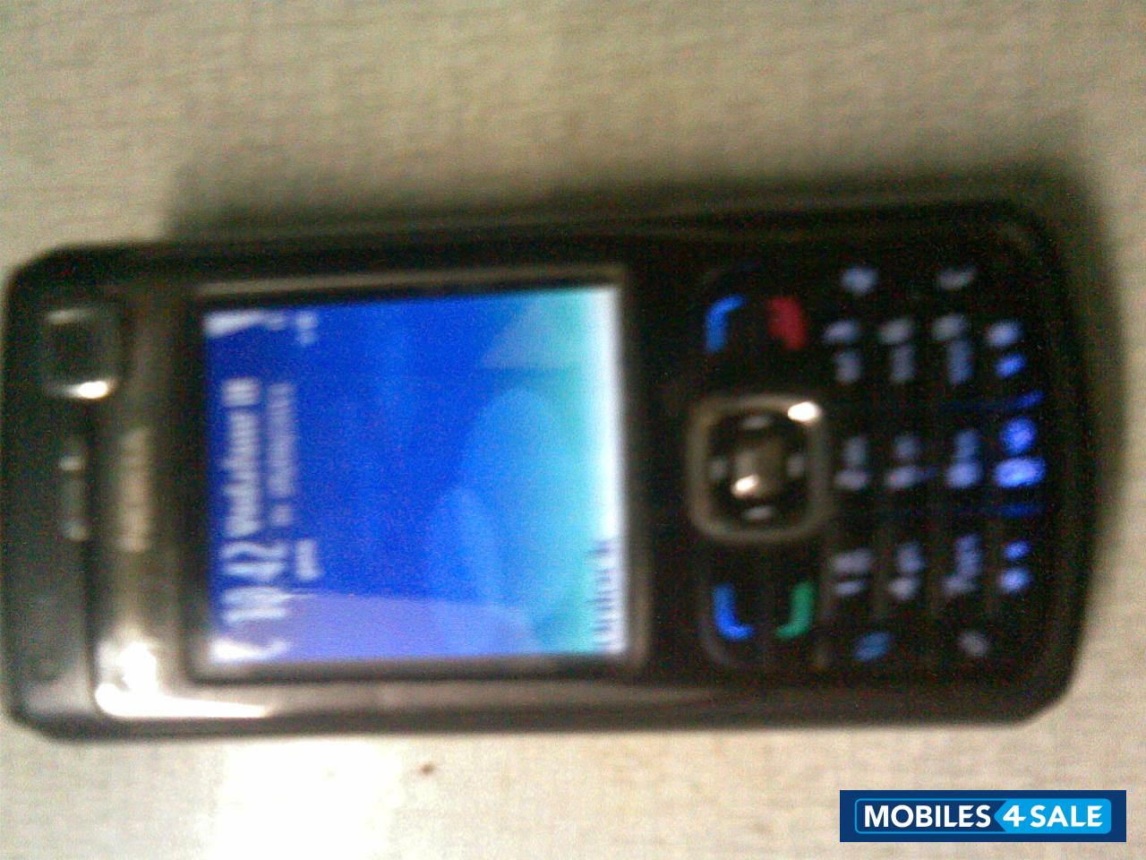 Black Nokia N70 Music Edition