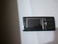 Black Sony Ericsson K800