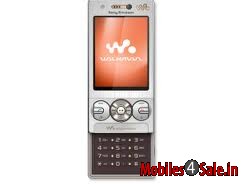 Silver Sony Ericsson W705