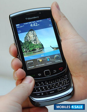 Black BlackBerry  TORCH 9800