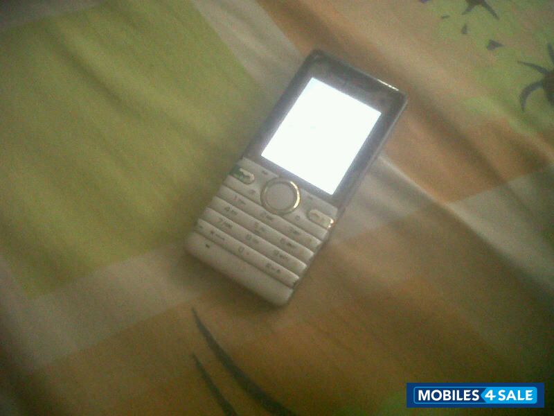 Silver Sony Ericsson S-series S312