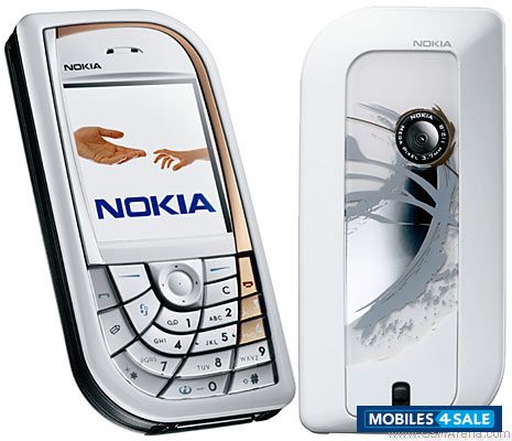 Black & White Nokia 7610