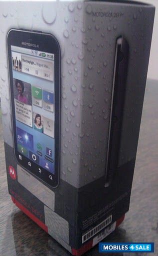 Black Motorola Defy