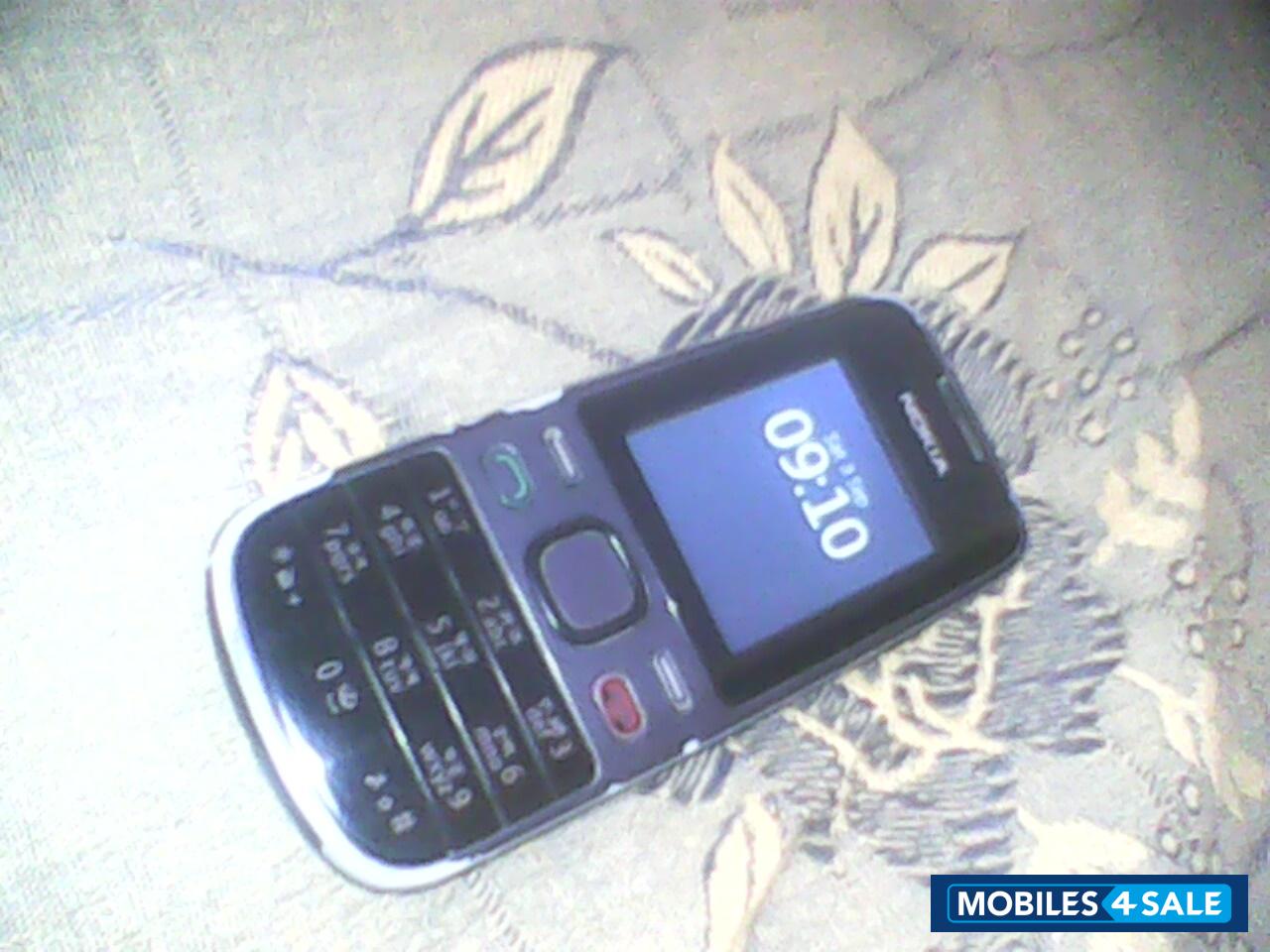 Black Nokia  nokia 2690