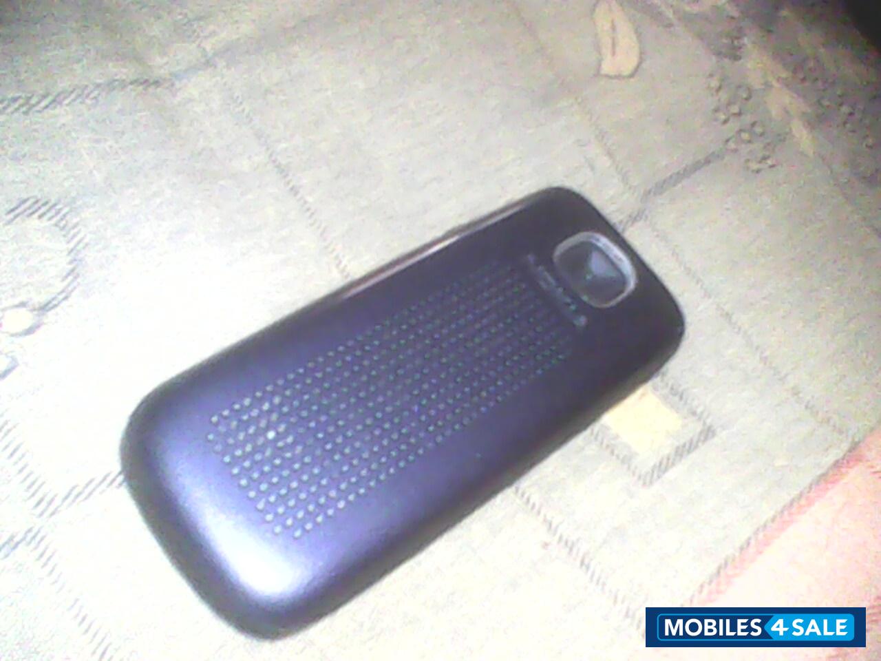 Black Nokia  nokia 2690