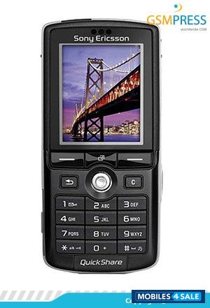 Black Sony Ericsson K750