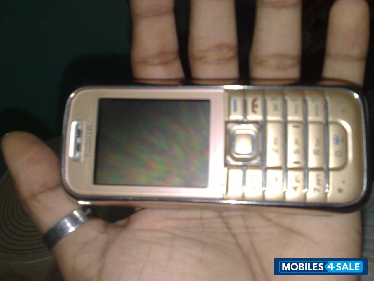 Golden Nokia 6233