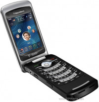 Black BlackBerry Pearl Flip 8220