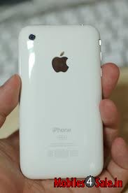 White Apple iPhone 3GS