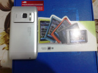 Silver White Nokia  Nokia N8