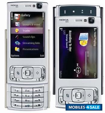 Black Nokia N95