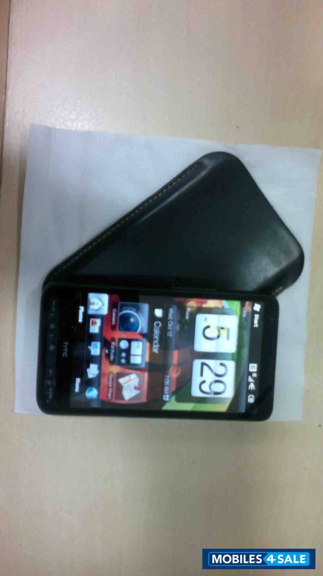 Black HTC HD2