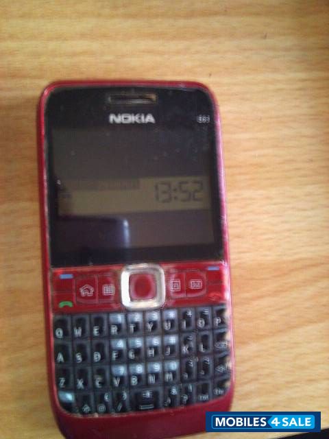 Red Nokia E63