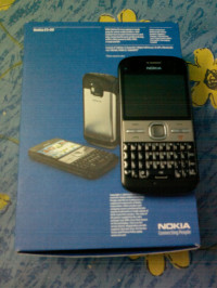 Black Nokia E-series Nokia E5