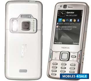 White Nokia N82