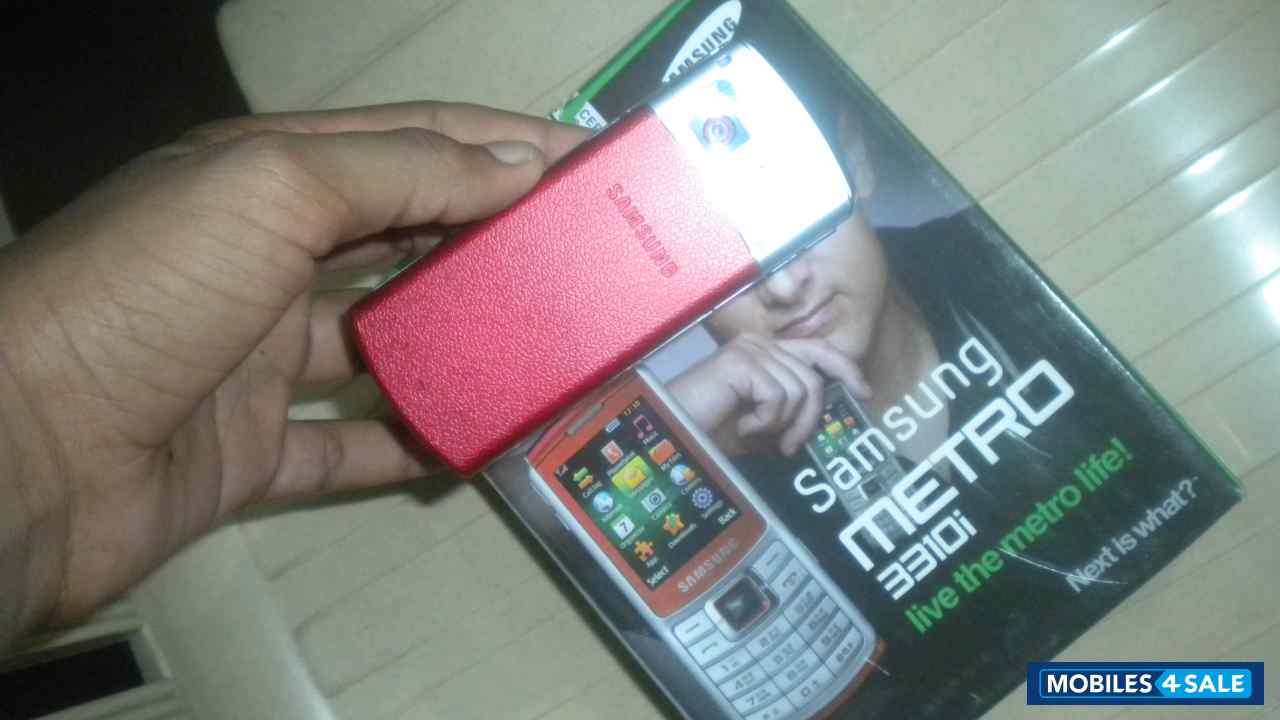 Red Samsung Metro