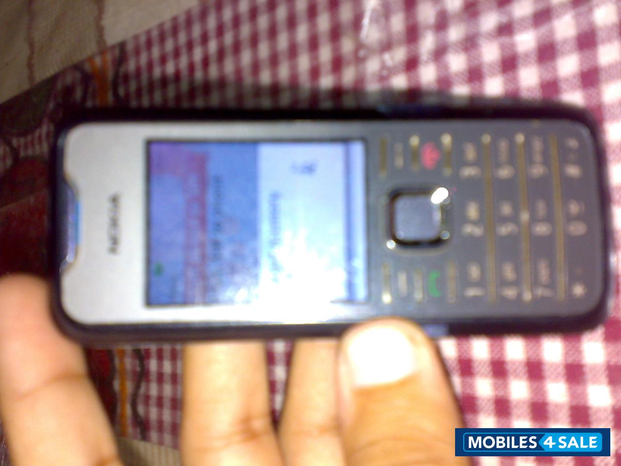 Black Nokia N73