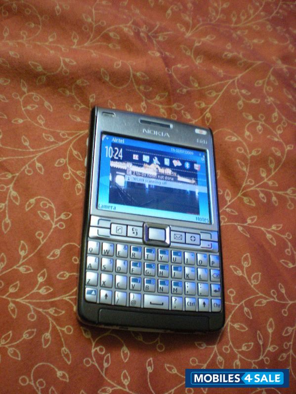 Black Nokia E61i