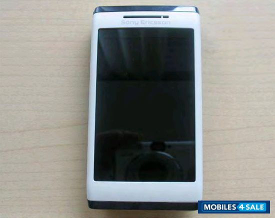 White Sony Ericsson  U10 I AINO