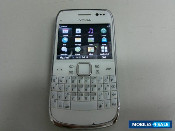 White Nokia E-series E6