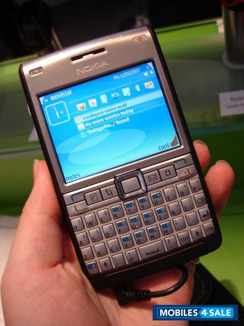 Nokia E61i