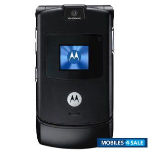 Metallic Silver Motorola MOTORAZR V3