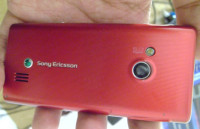 Red Sony Ericsson J-series J20i (Hazel)