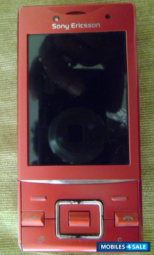 Red Sony Ericsson J-series J20i (Hazel)