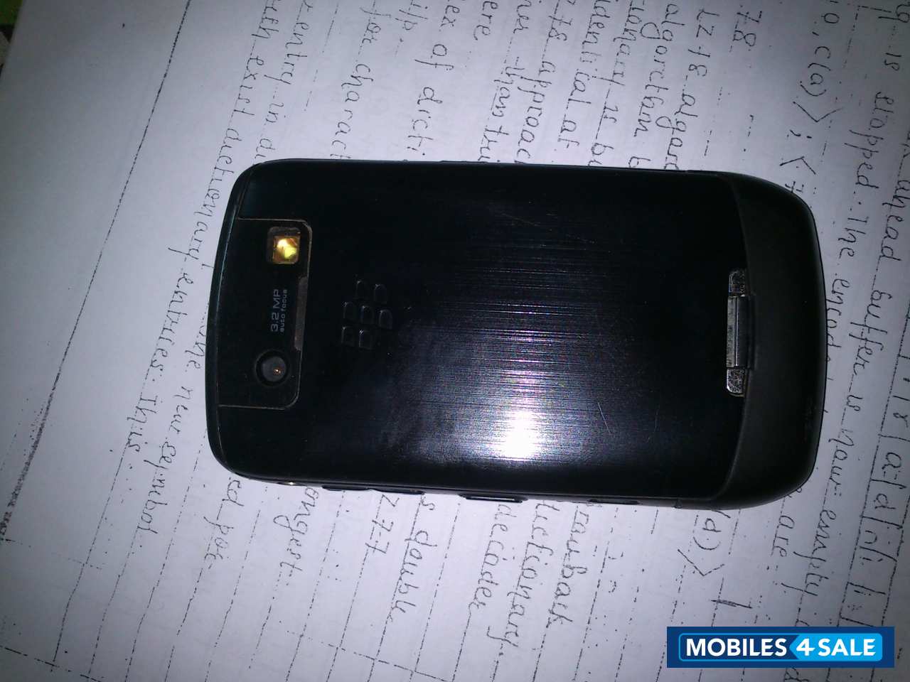 Black BlackBerry Curve 8900