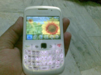 White BlackBerry Curve 8520