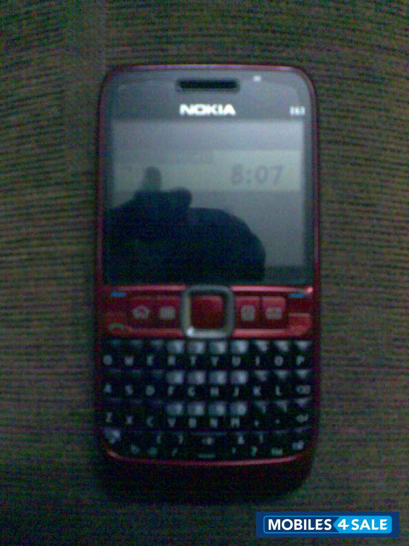 Red Nokia E63