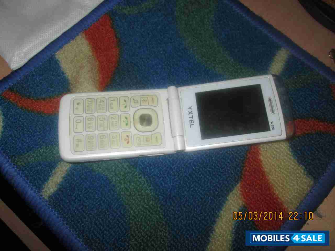 White YXTEL W888